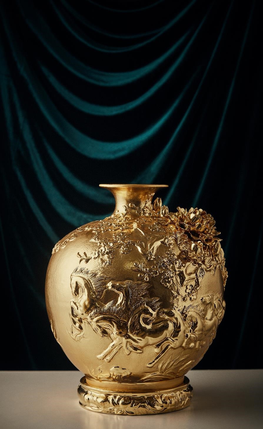 24k Golden Vase  “The Success”