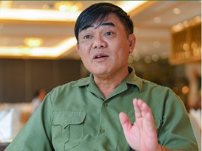 Doanh nhân "Đường bia" và khát vọng đưa hàng Việt thống trị trên chính sân nhà Doanh nhân "Đường bia" và khát vọng đưa hàng Việt thống trị trên chính sân nhà